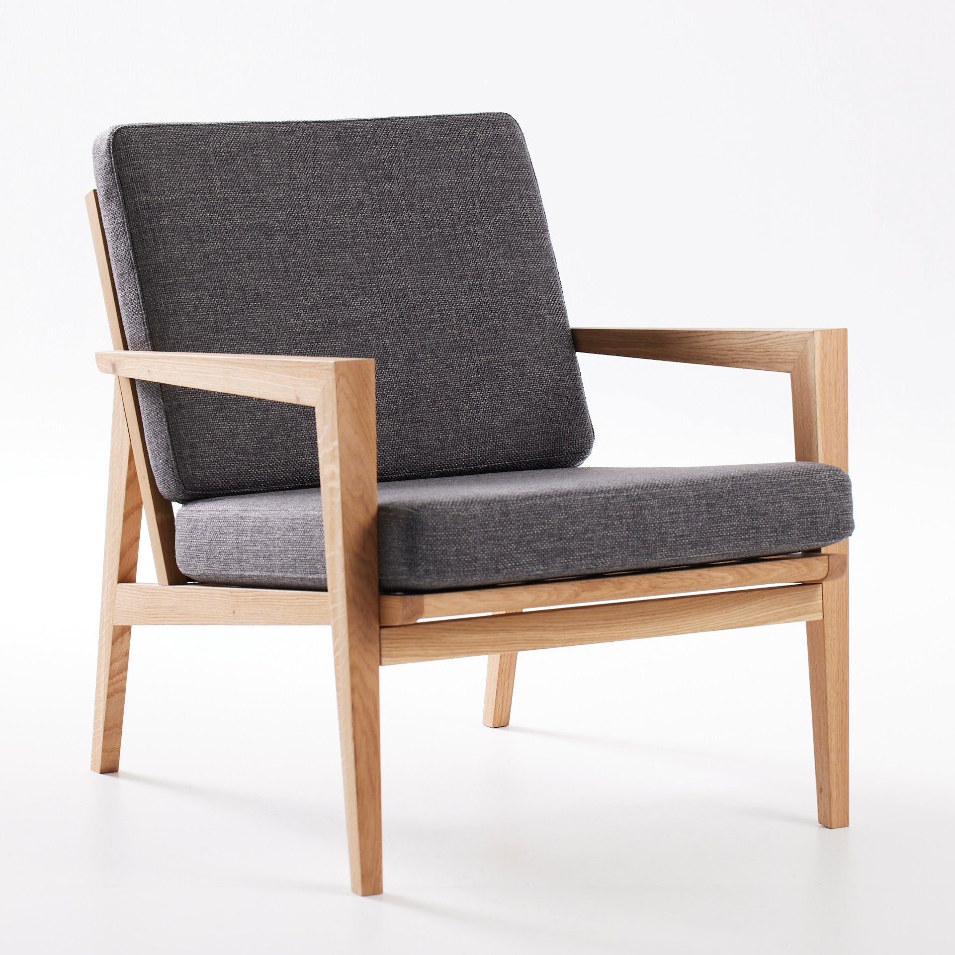 AXEL hægindastóllinn - Ljós eik