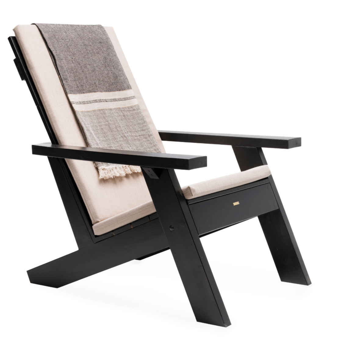 STÓRI OG STERKI STÓLINN